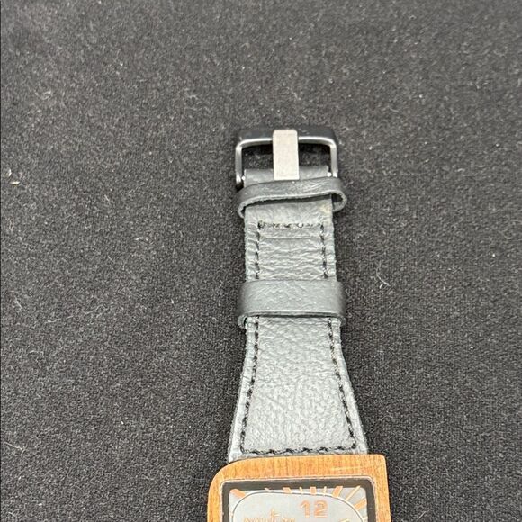 Unique Mistura Timepieces Black and Brown wooden Men's Watch - Picture 4 of 5